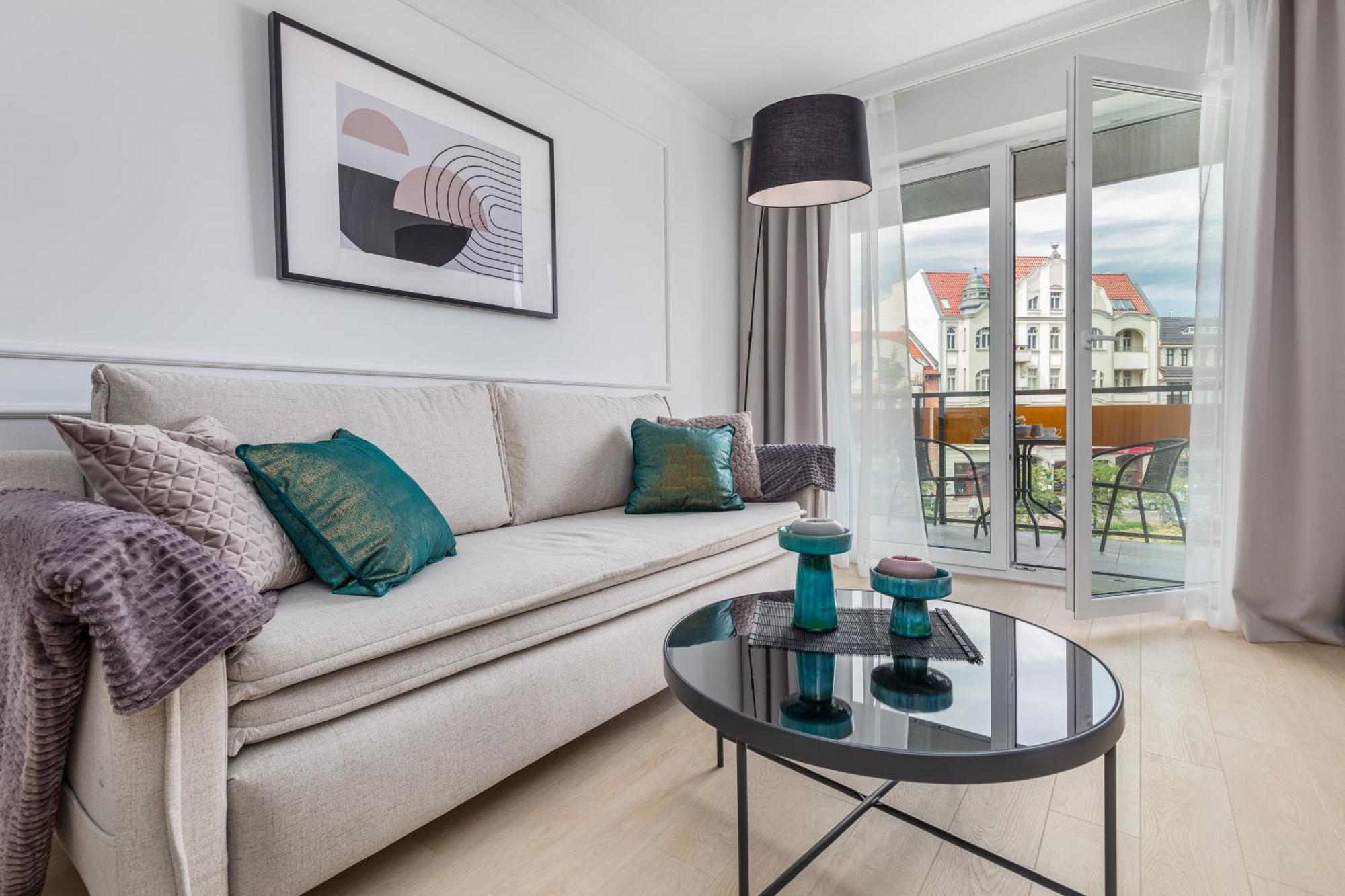 Plac Slowianski Apartments With Balcony Swinoujscie Center By Noclegi Renters Buitenkant foto