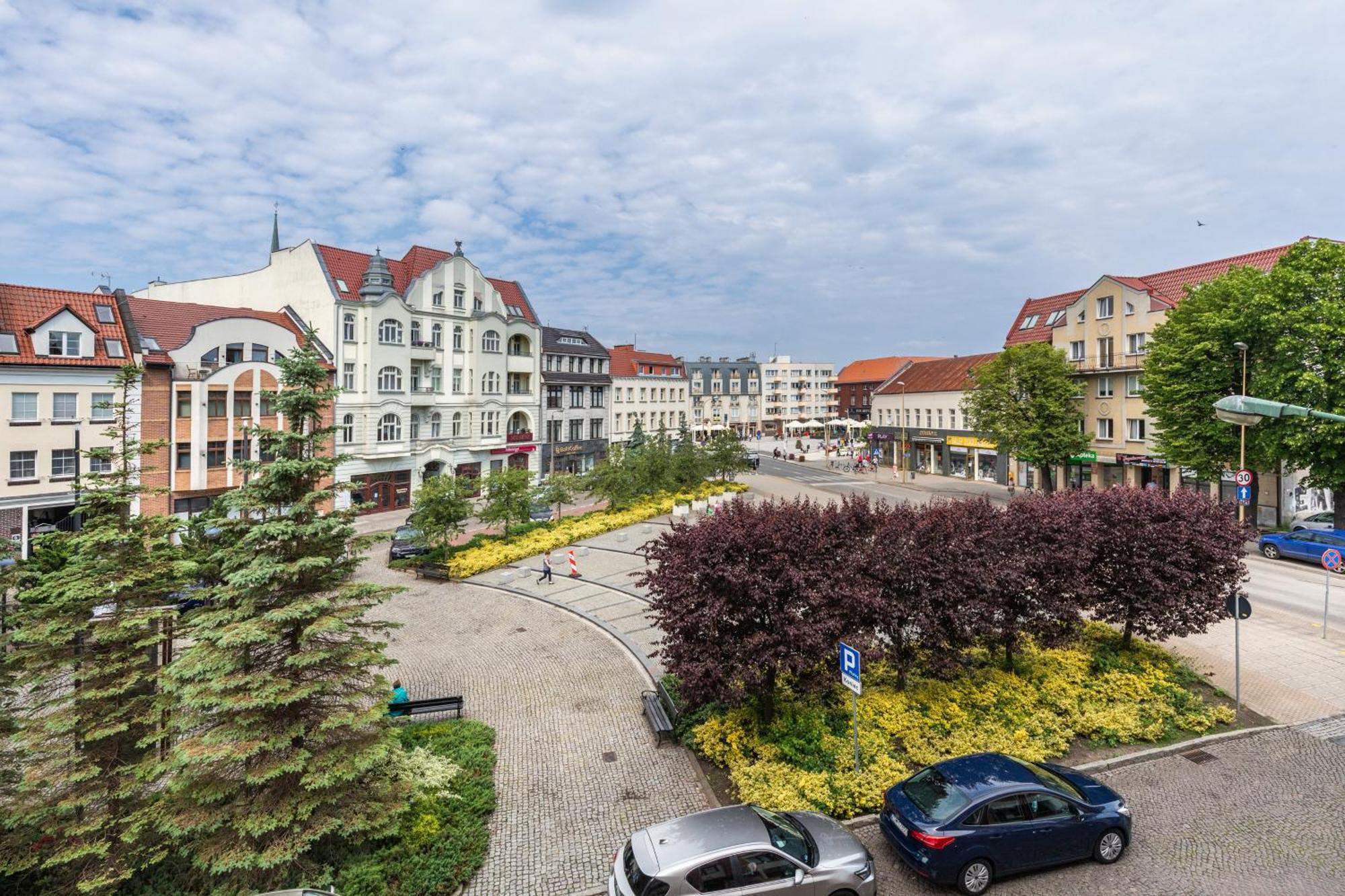 Plac Slowianski Apartments With Balcony Swinoujscie Center By Noclegi Renters Buitenkant foto