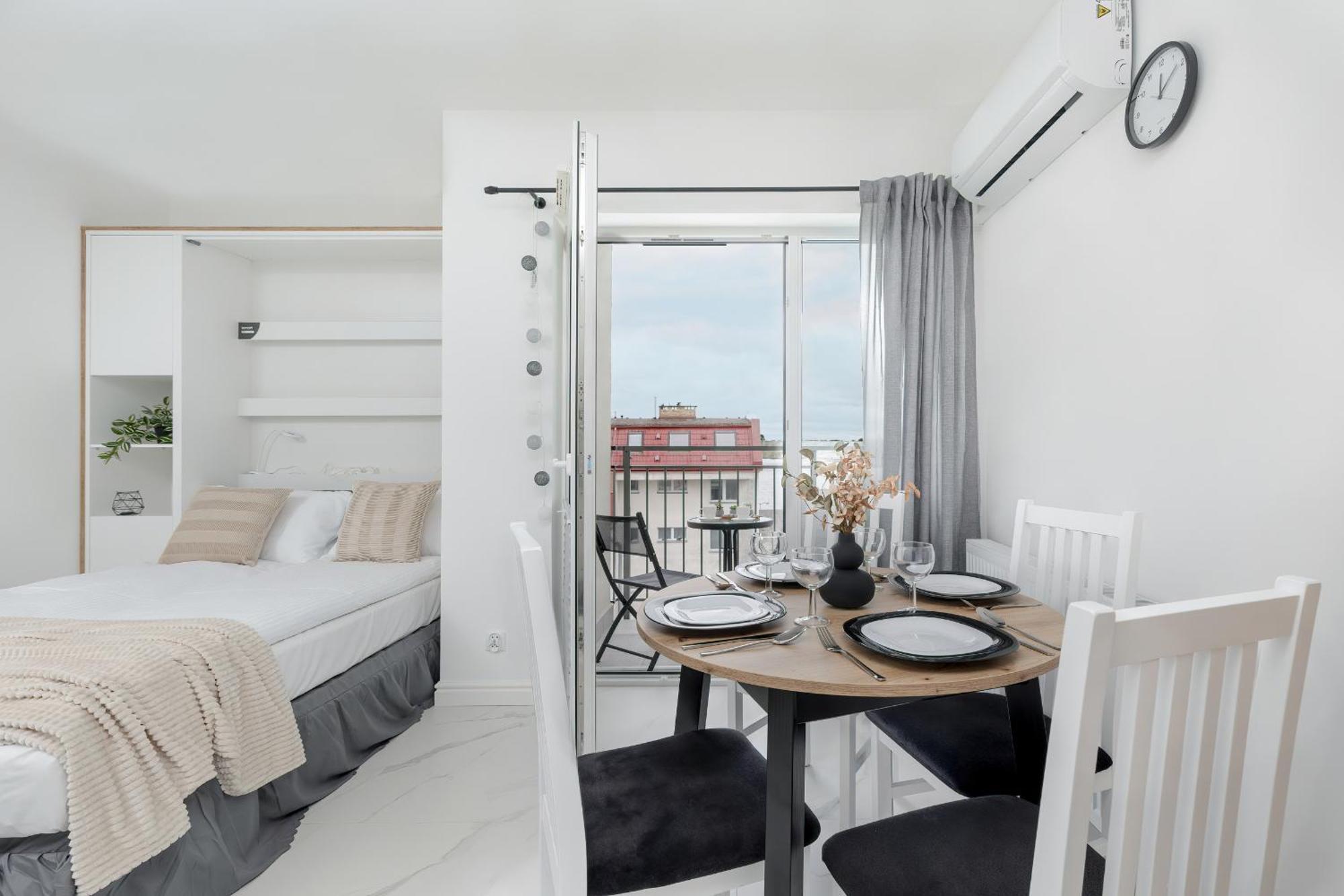 Plac Slowianski Apartments With Balcony Swinoujscie Center By Noclegi Renters Buitenkant foto
