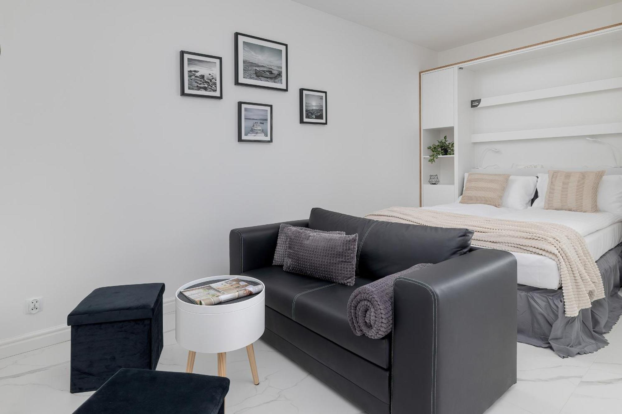 Plac Slowianski Apartments With Balcony Swinoujscie Center By Noclegi Renters Buitenkant foto