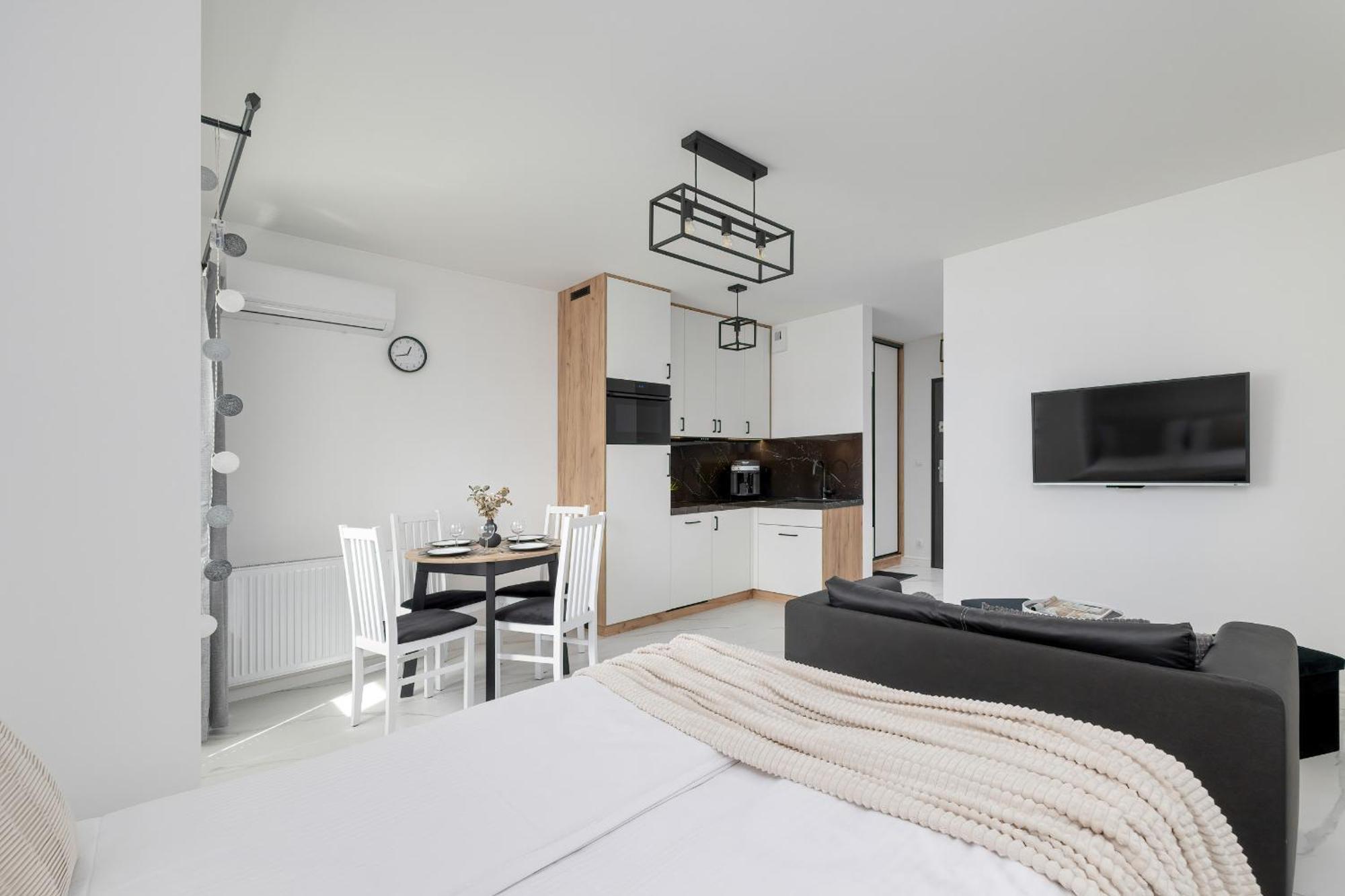 Plac Slowianski Apartments With Balcony Swinoujscie Center By Noclegi Renters Buitenkant foto